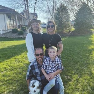 Meet your Posher, Peyton